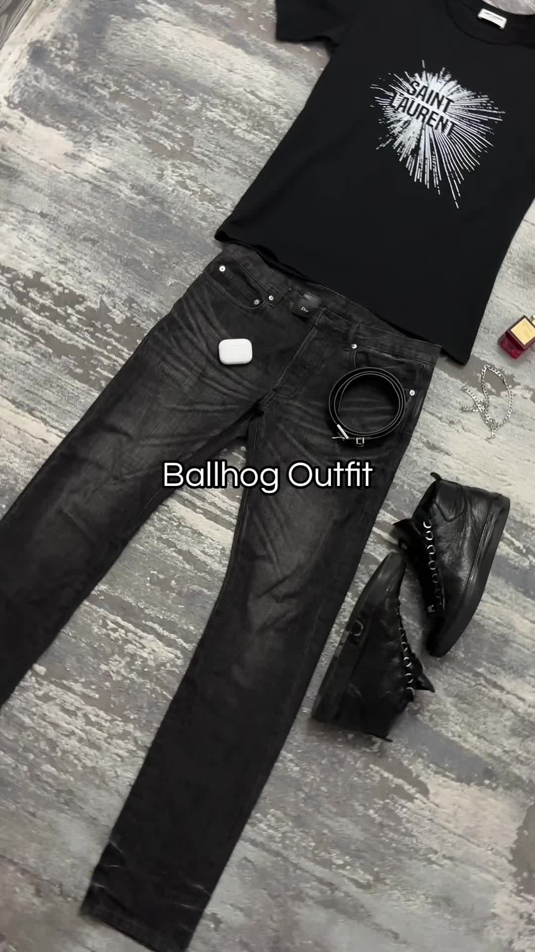 @hobbsfinds