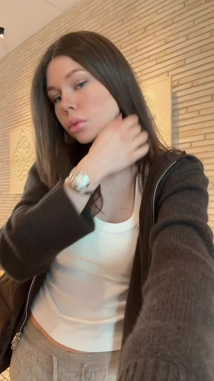 @Karolina