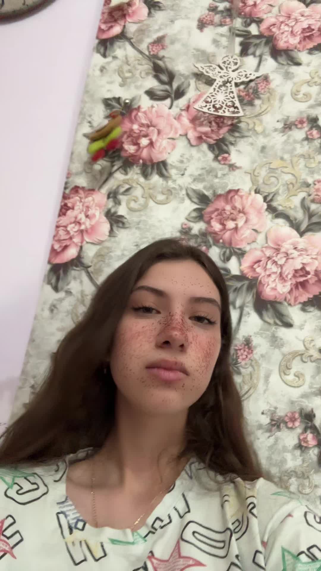 @Poli
