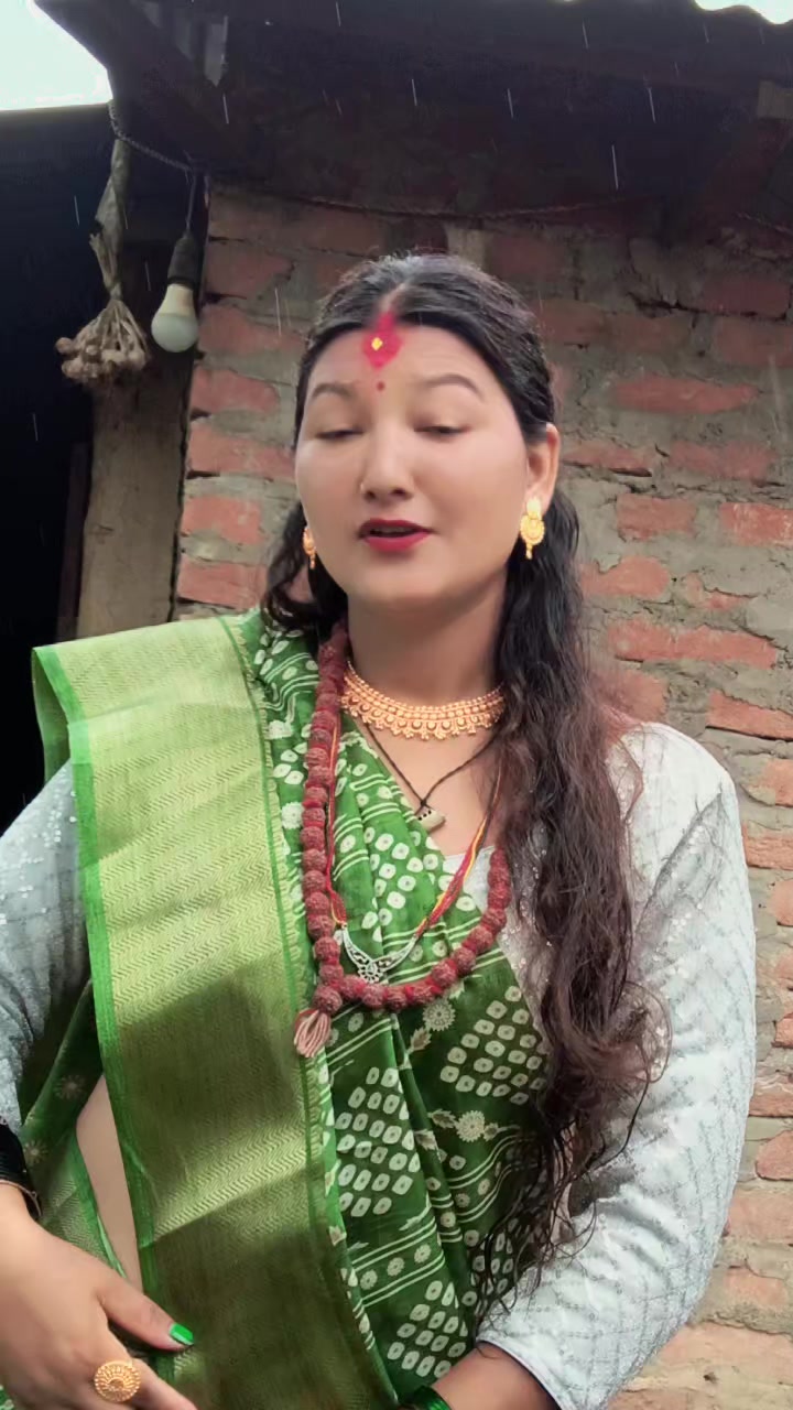 @Bindu Kc62