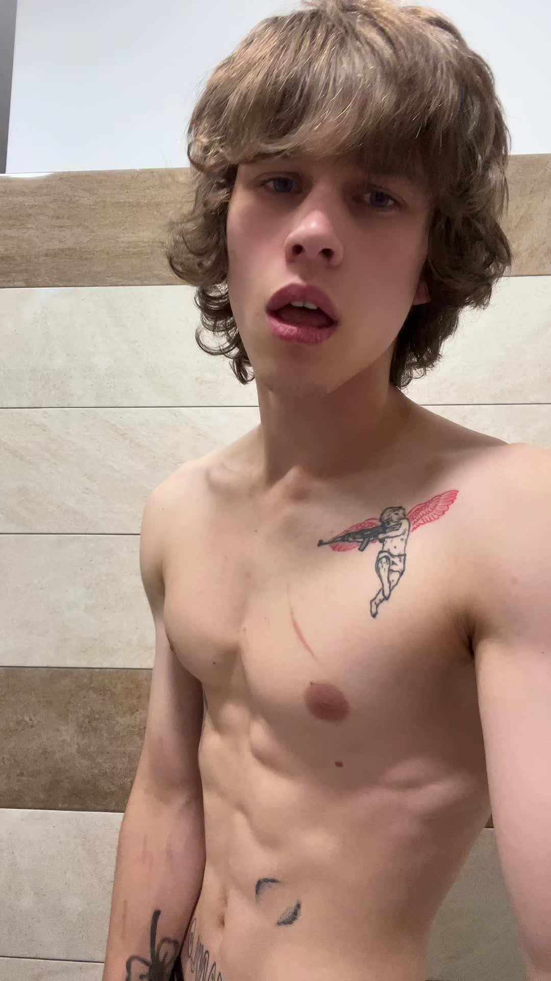 @zxckinder