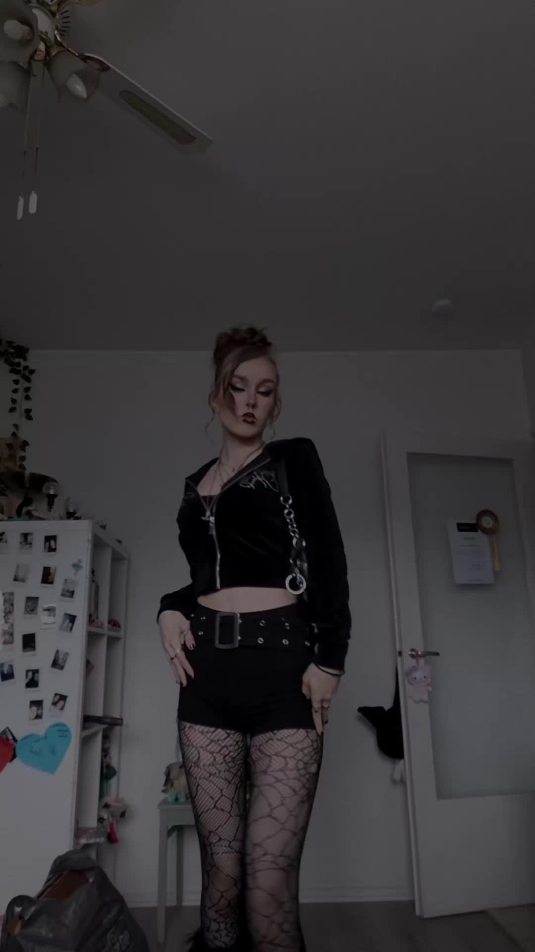 @𝓣𝓮𝓪 𝓐𝓭𝓮𝓵𝓮🌹