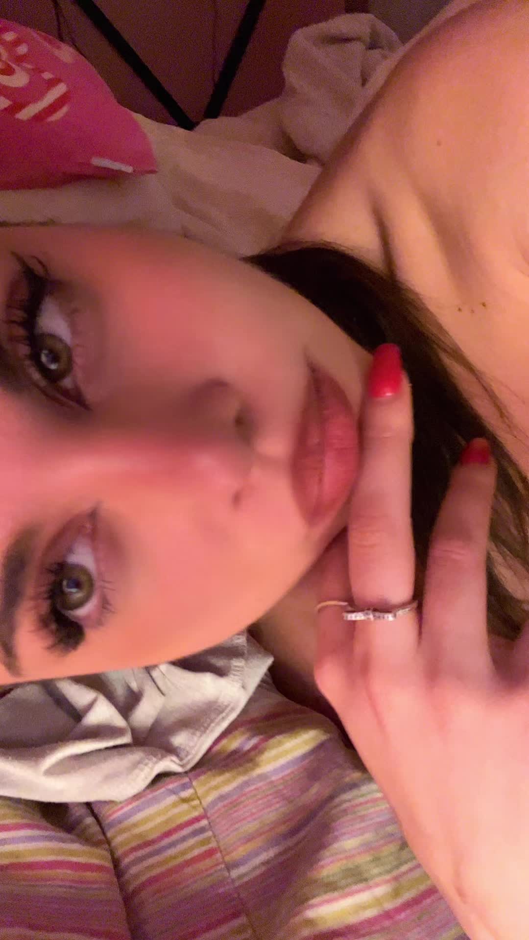 @iilaria