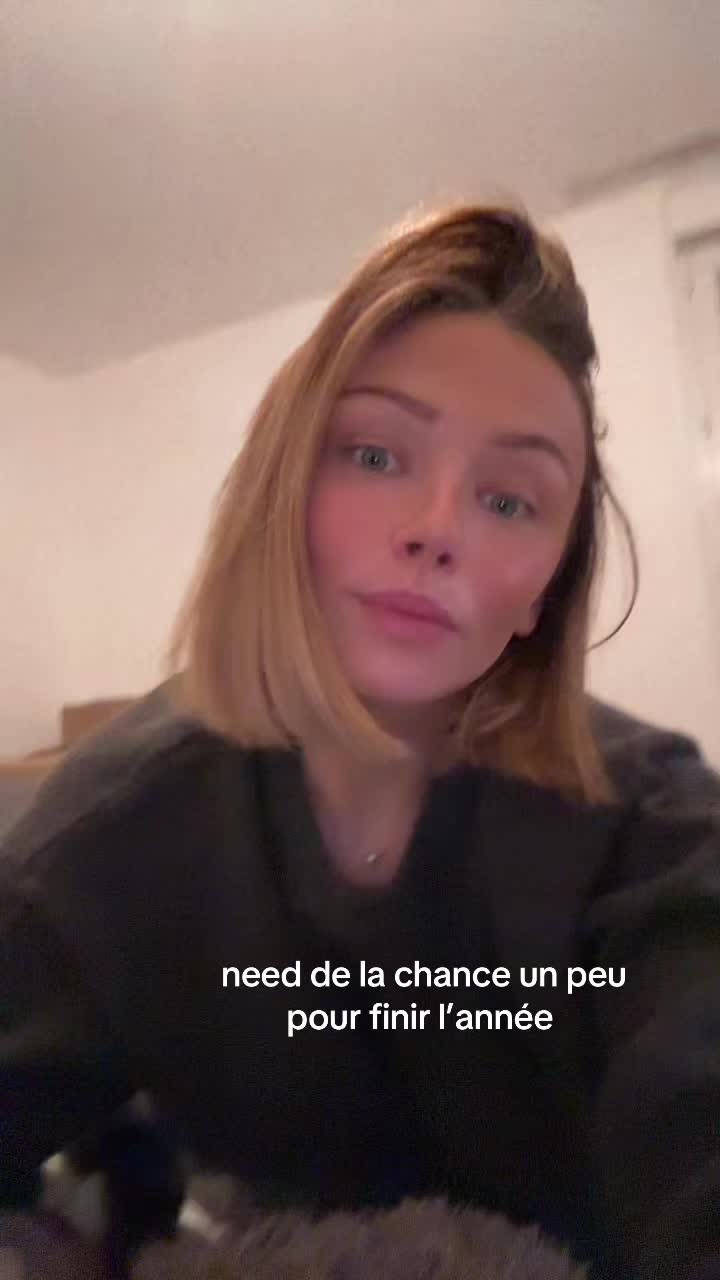 @emma 🐚🦚🫐