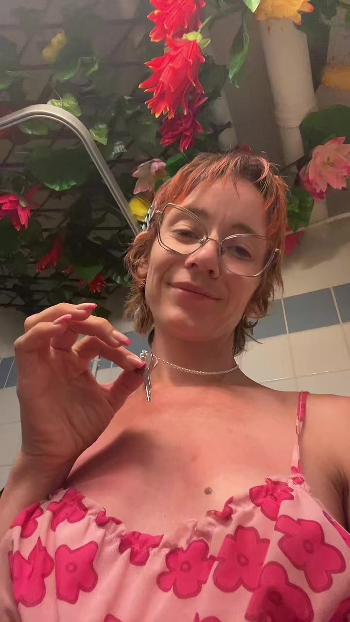 @GoddexxMalou