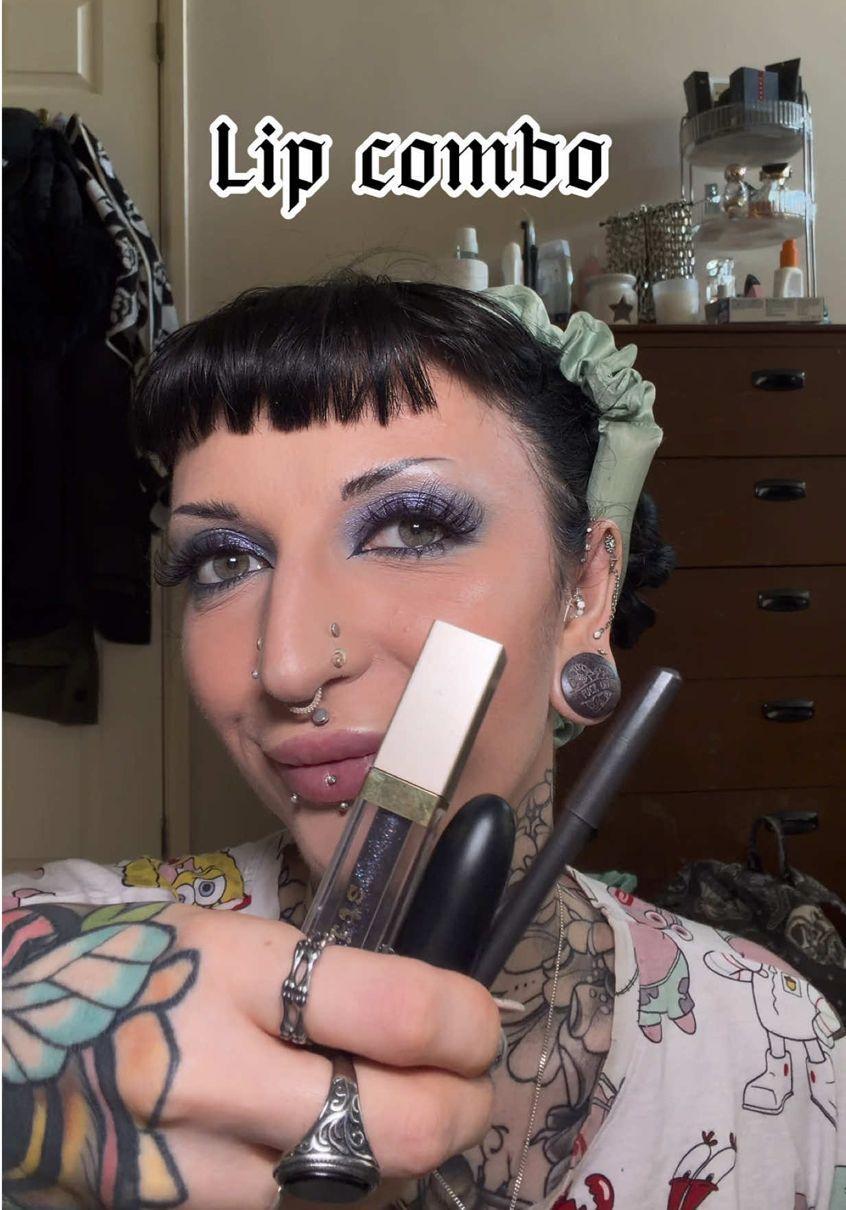 @𝕮𝖍𝖑𝖔𝖊 🖤