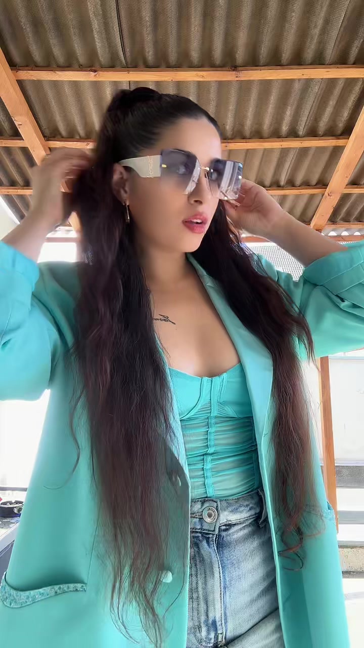 @🦋Jana Horv&aacute;thov&aacute;🦋