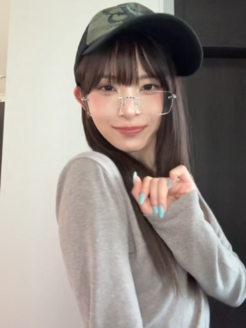 @tripleS