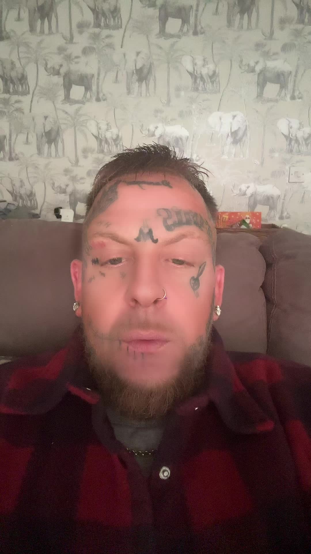 @lukedayus