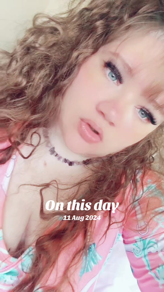 @✨Jenny👑🏴