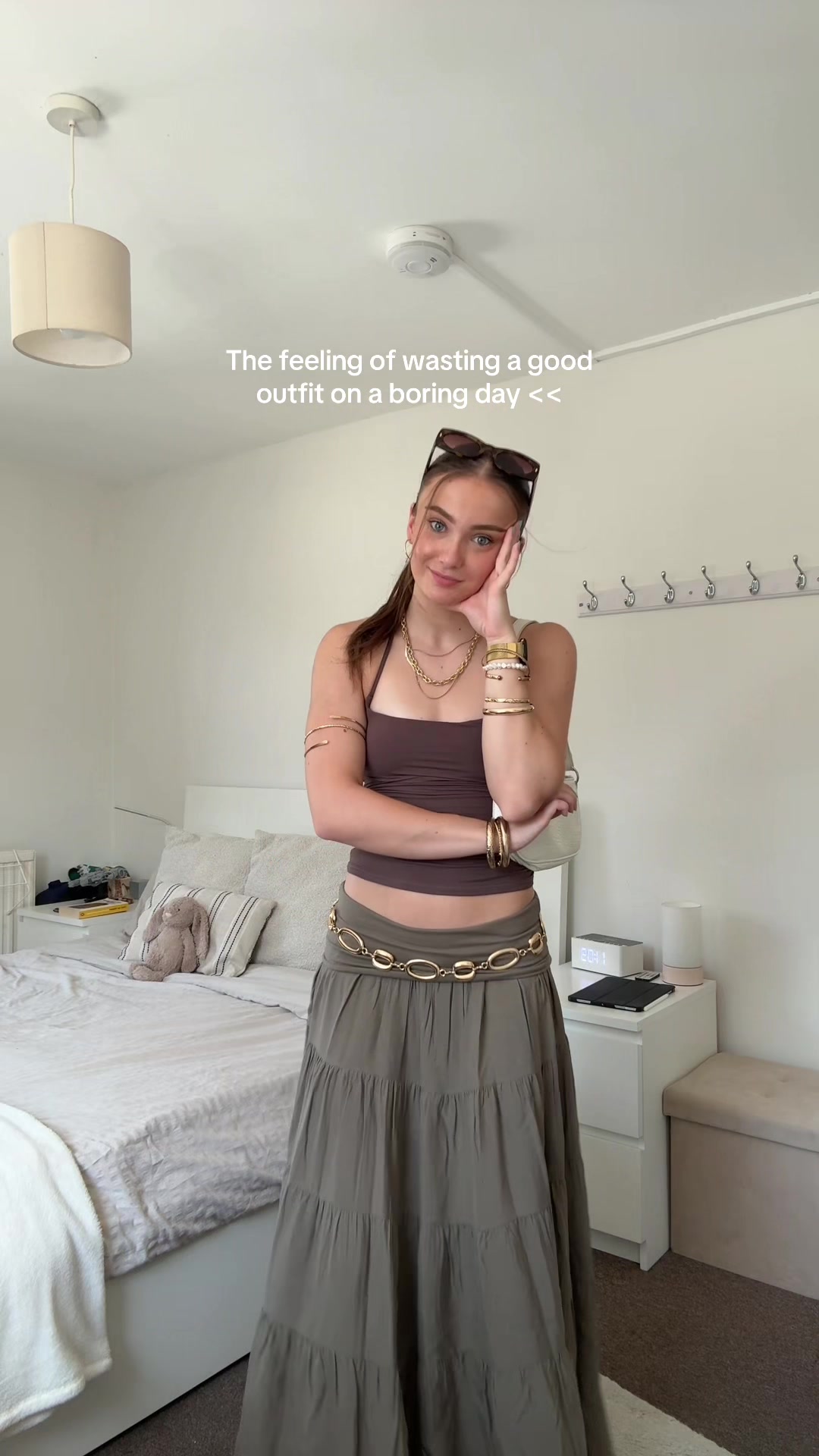 @Ella