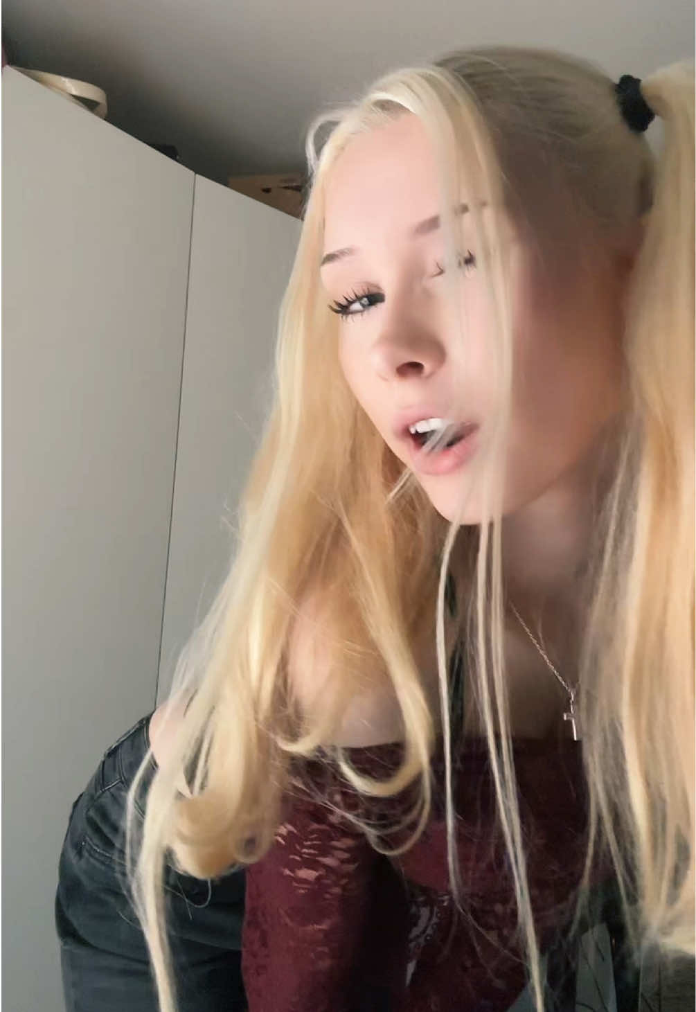 @Airi👾