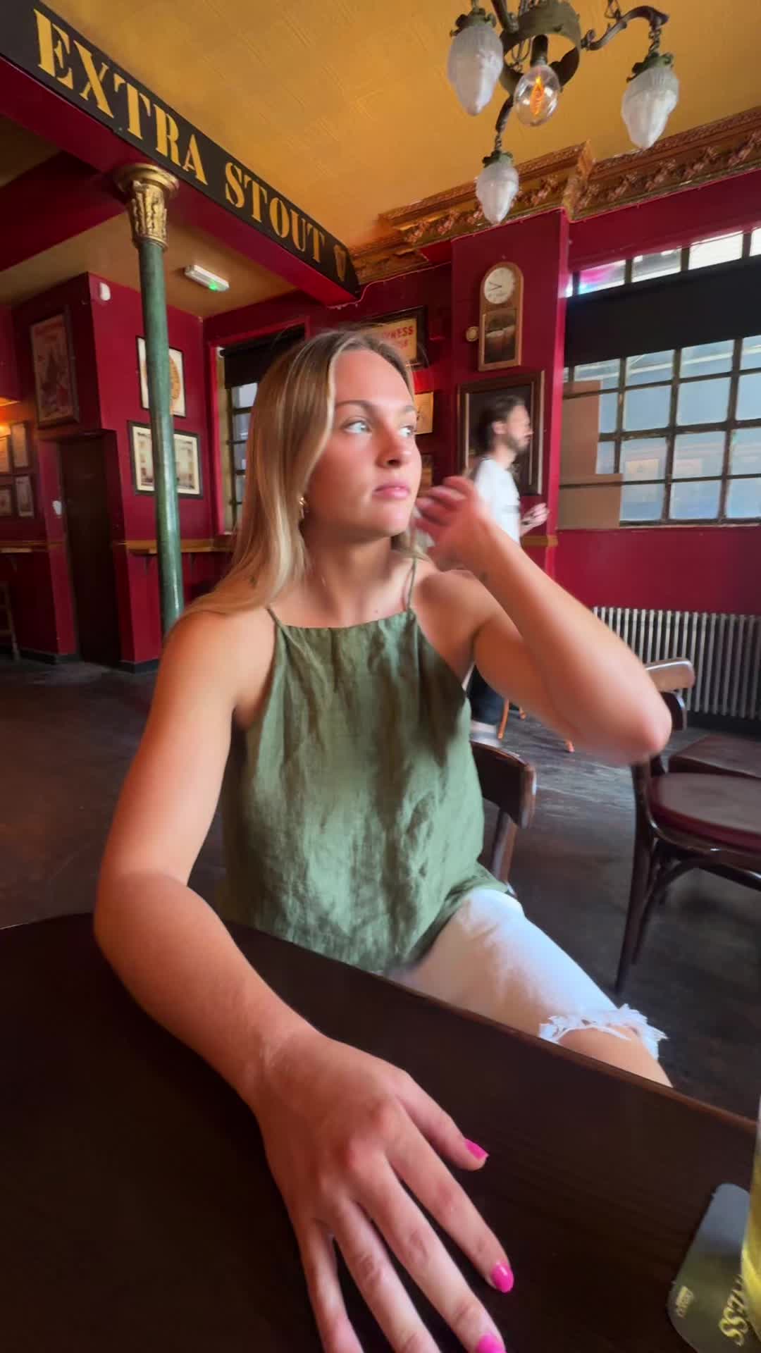 @lucia.linn