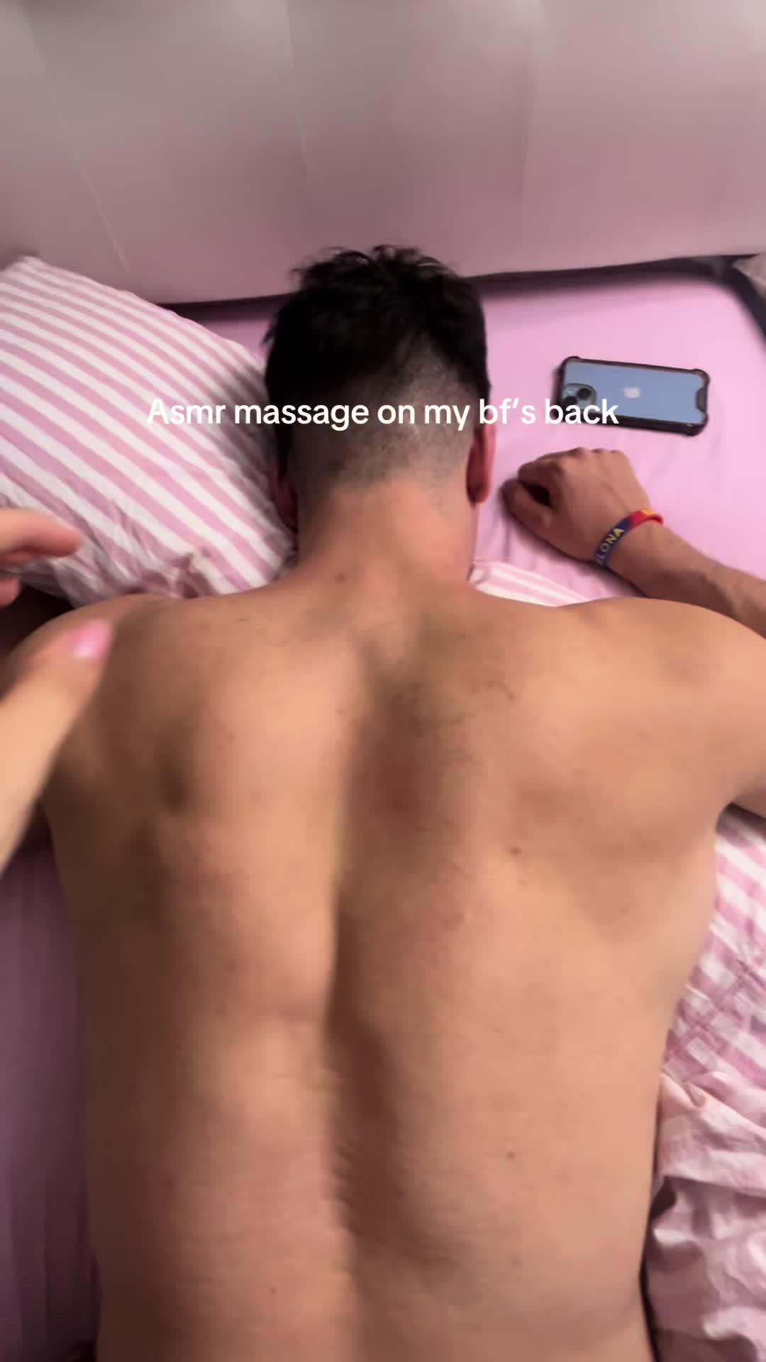 @asmrnoon