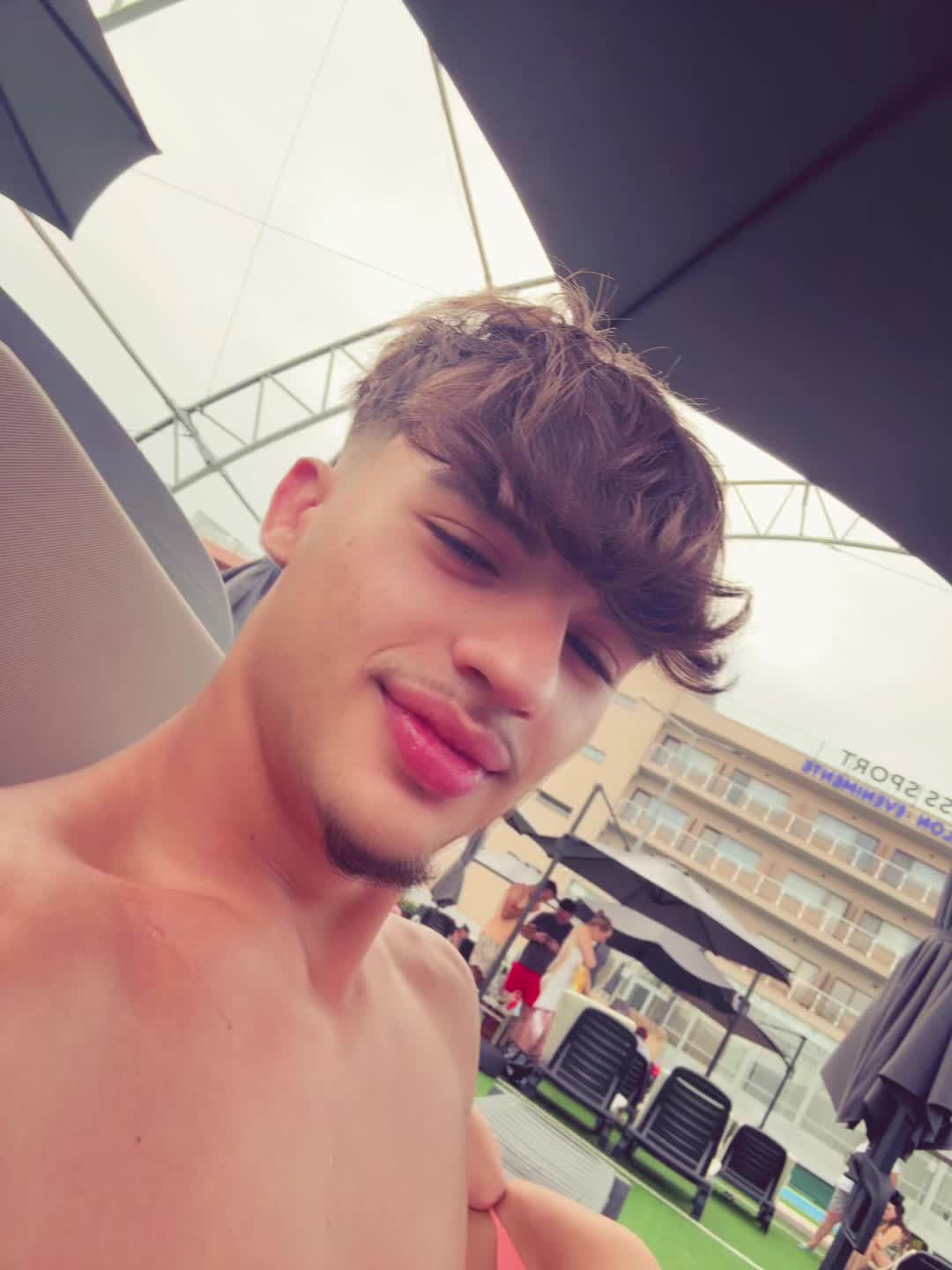 @mateyy21