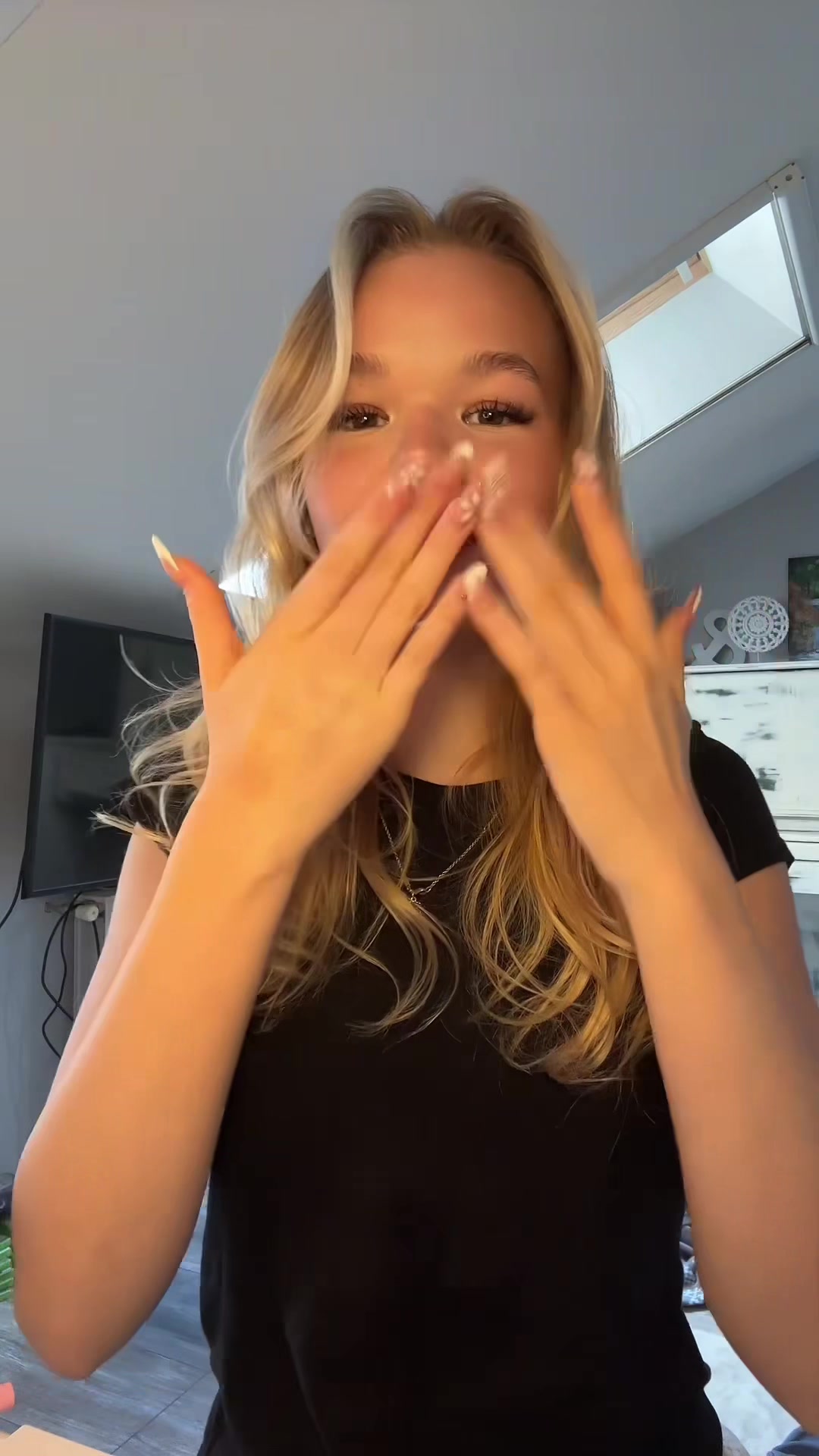 @Szonja