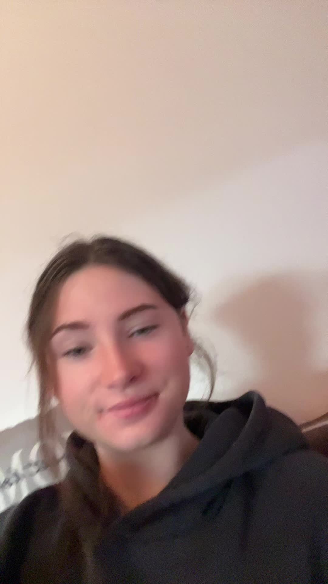 @Angi<3