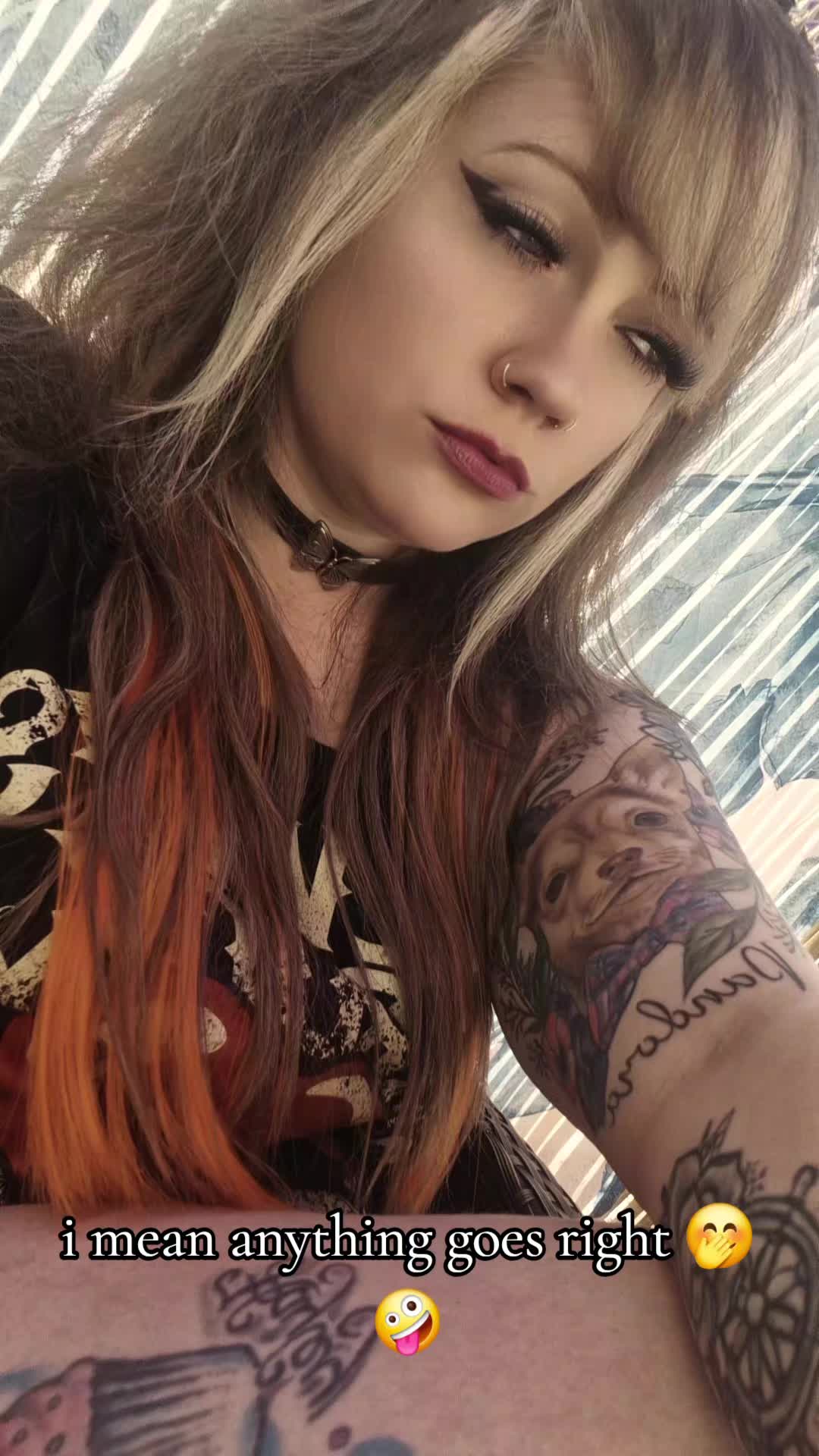 @HayleyCakes