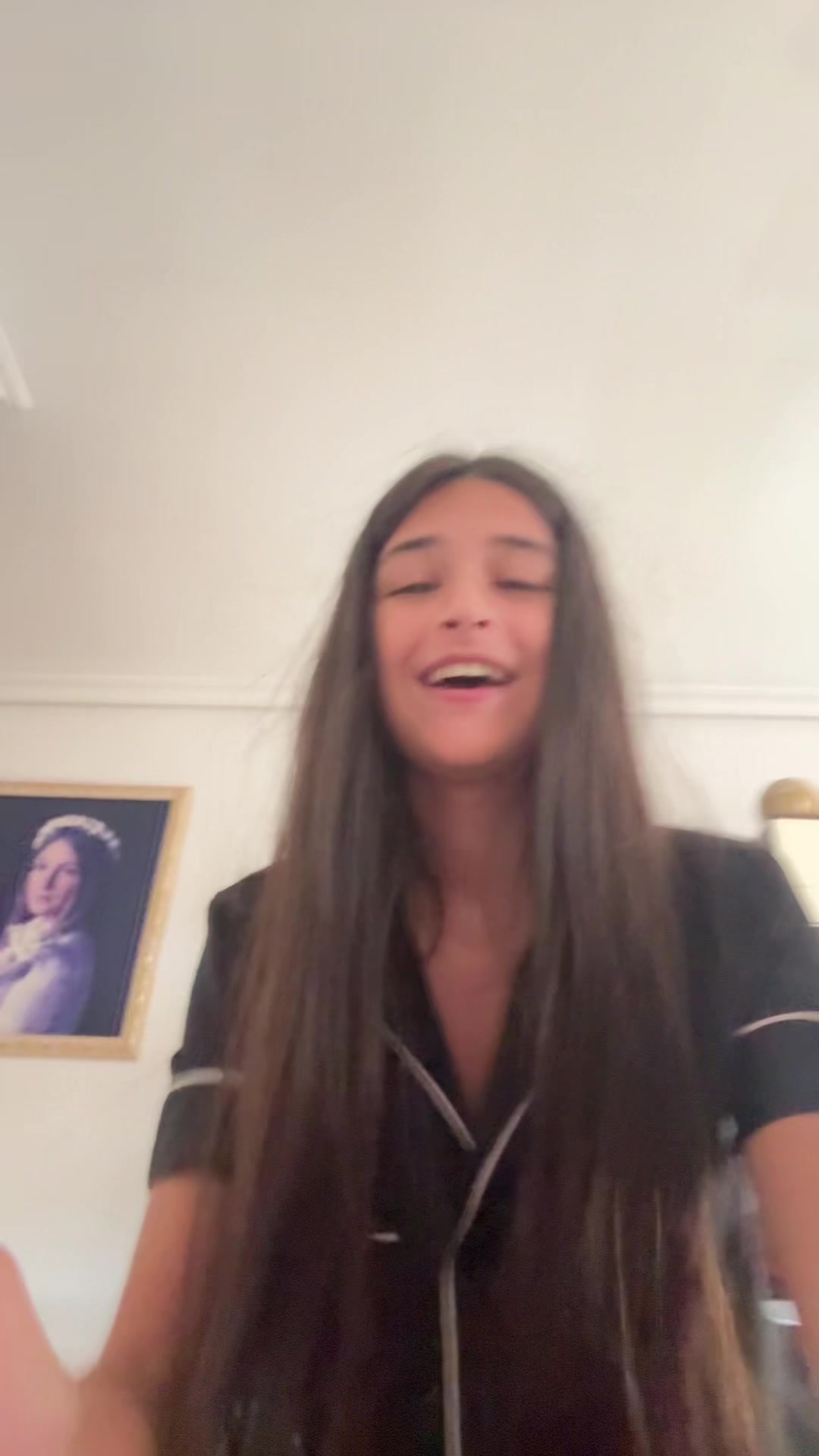 @chloecalvache_