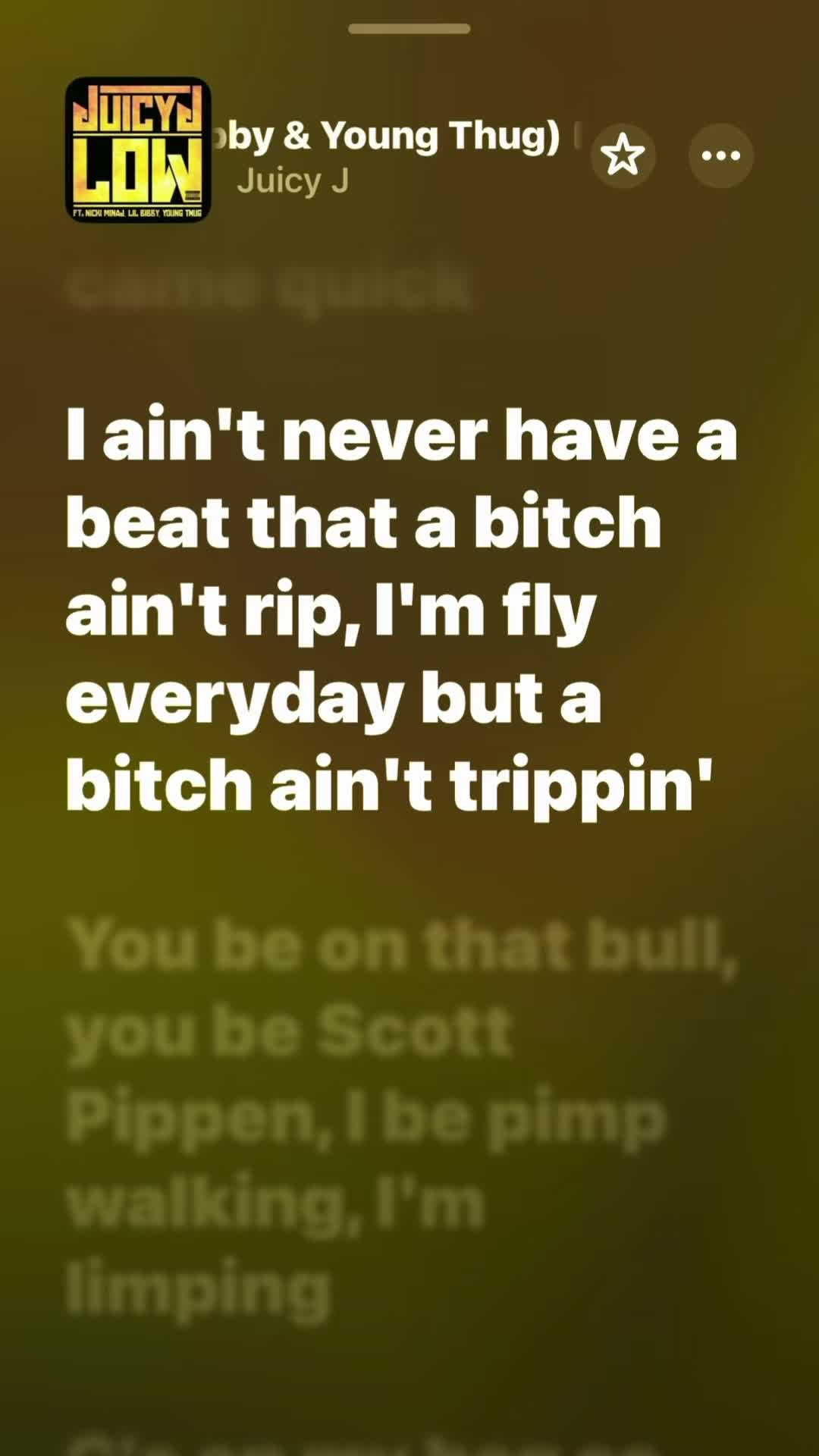 @Emotional Lyrics💔