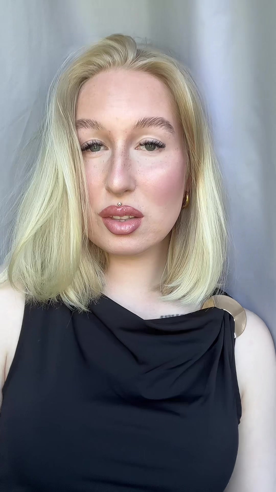 @𝐋𝐄𝐍𝐀