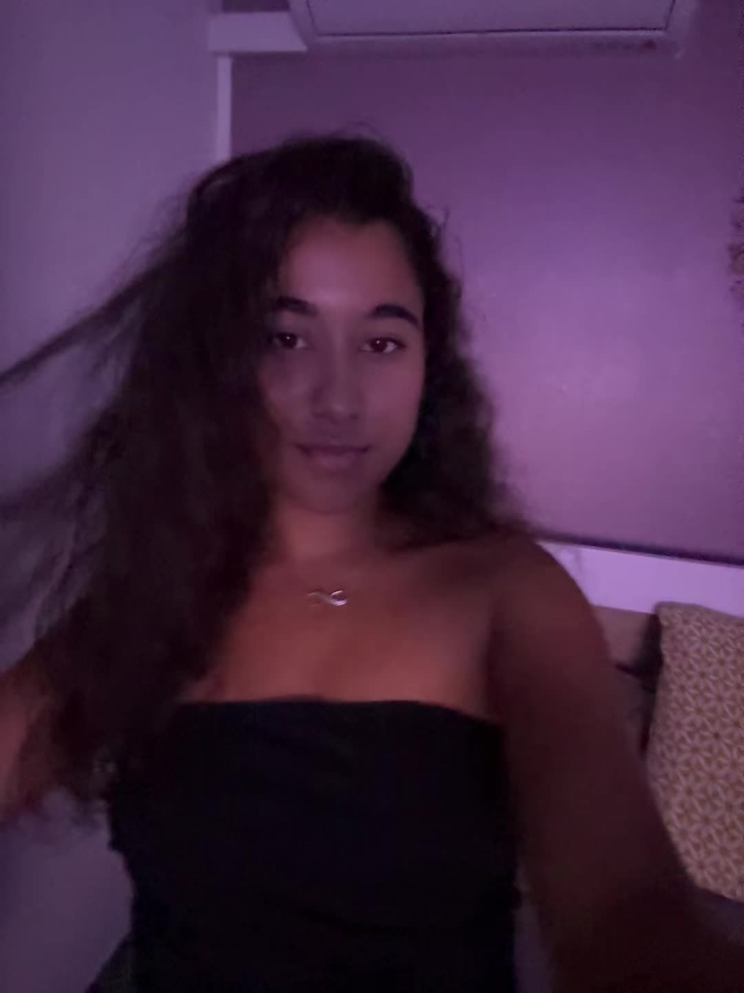 @𝐌𝐚𝐞𝐥𝐲s🌺