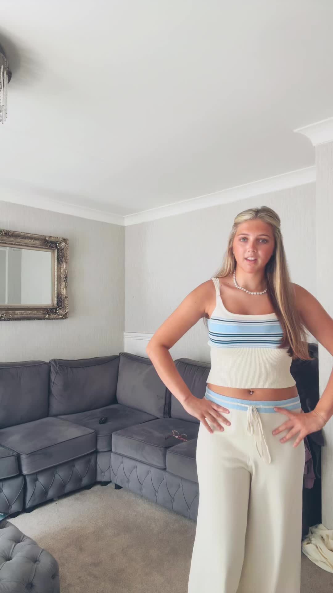 @🧿💙louanna -lee 🧿💙