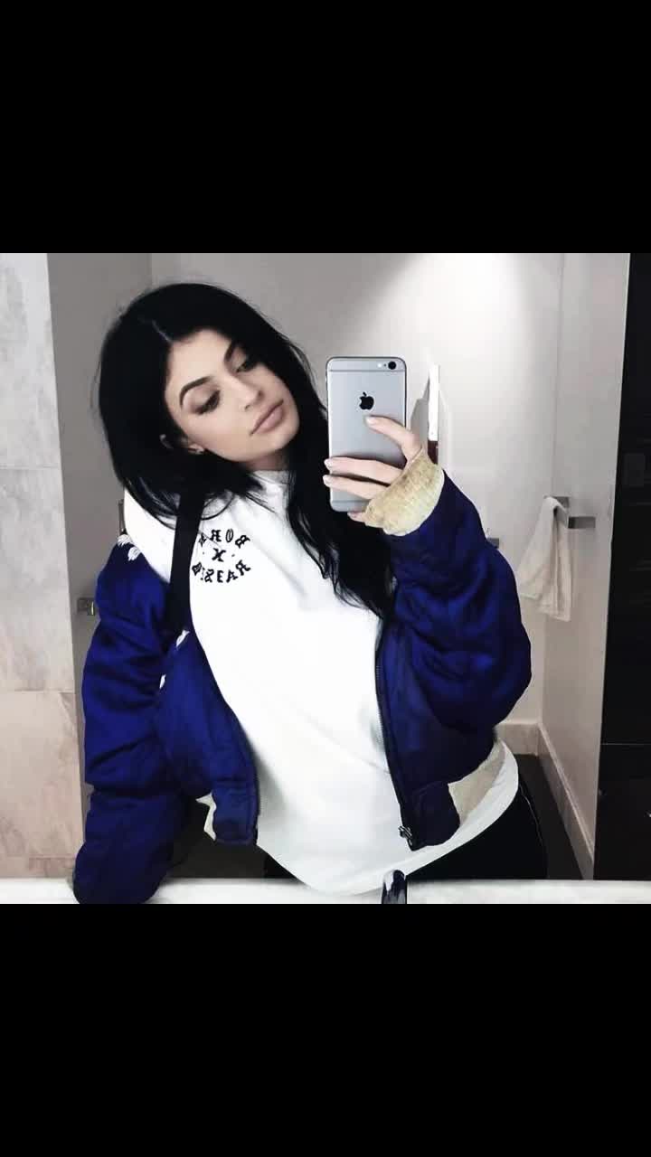 @𝐍𝐚𝐨𝐦𝐢⋆౨ৎ˚☕˖ ࣪