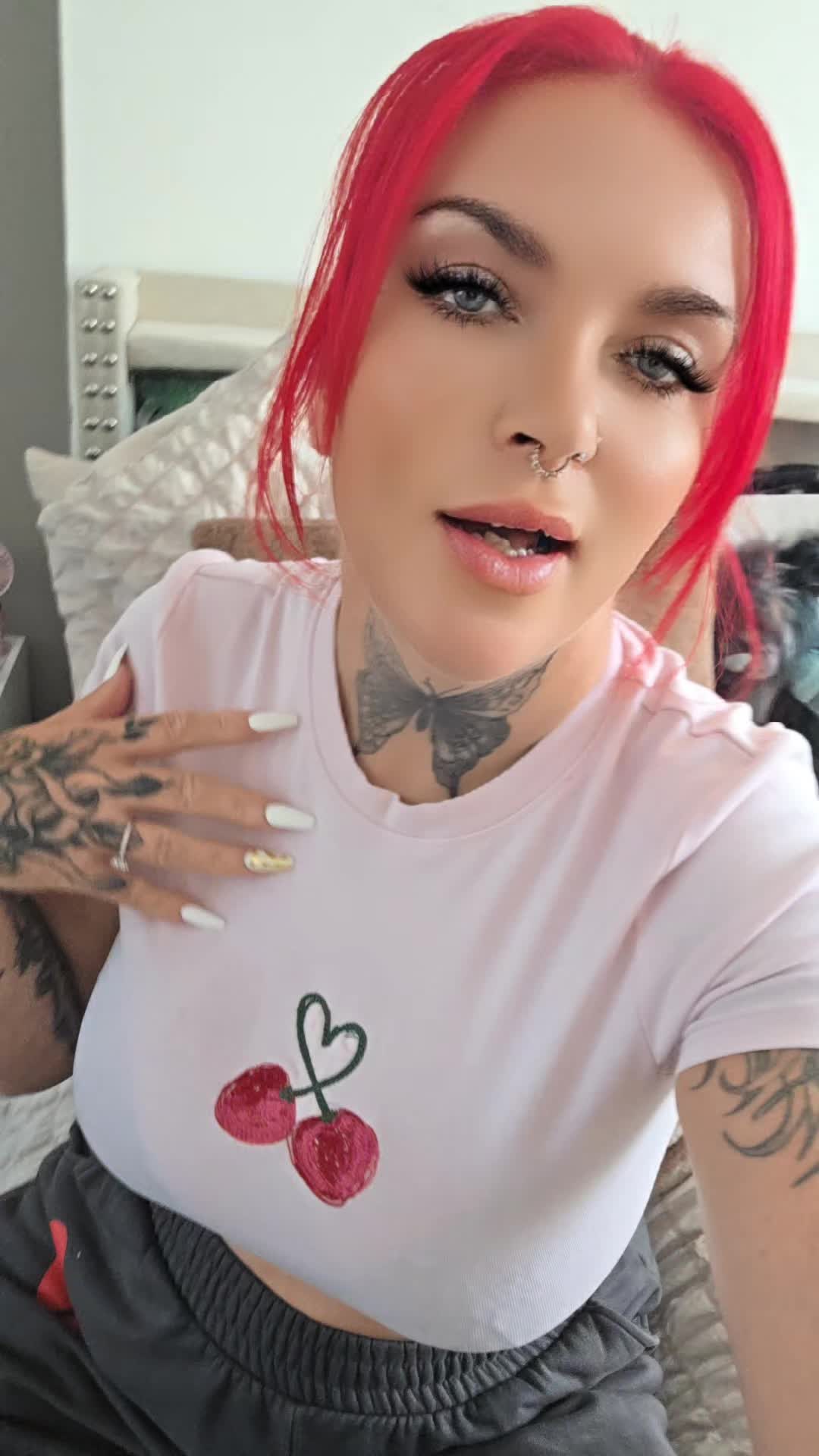 @Jessica rabbit 🐰🔥