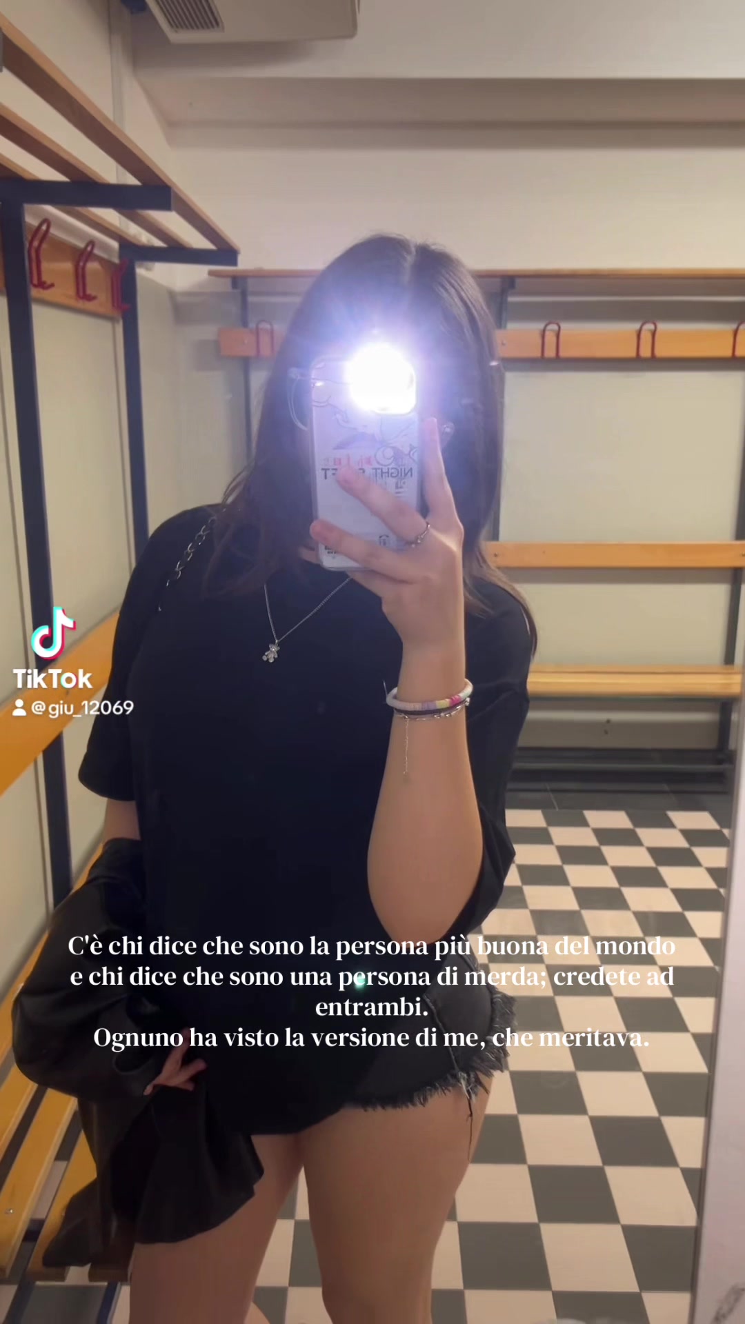 @✨