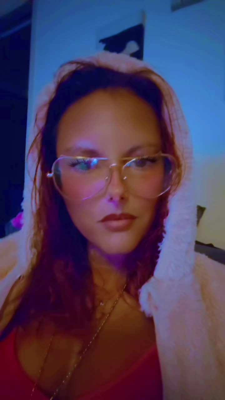 @Ladybabouille33