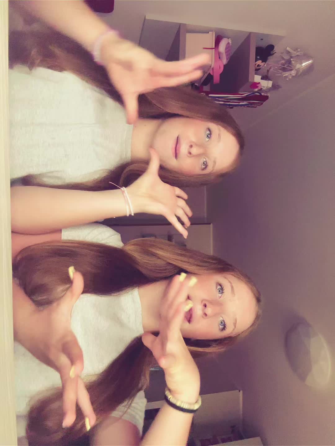 @LAURA E MARTA DE ANGELIS