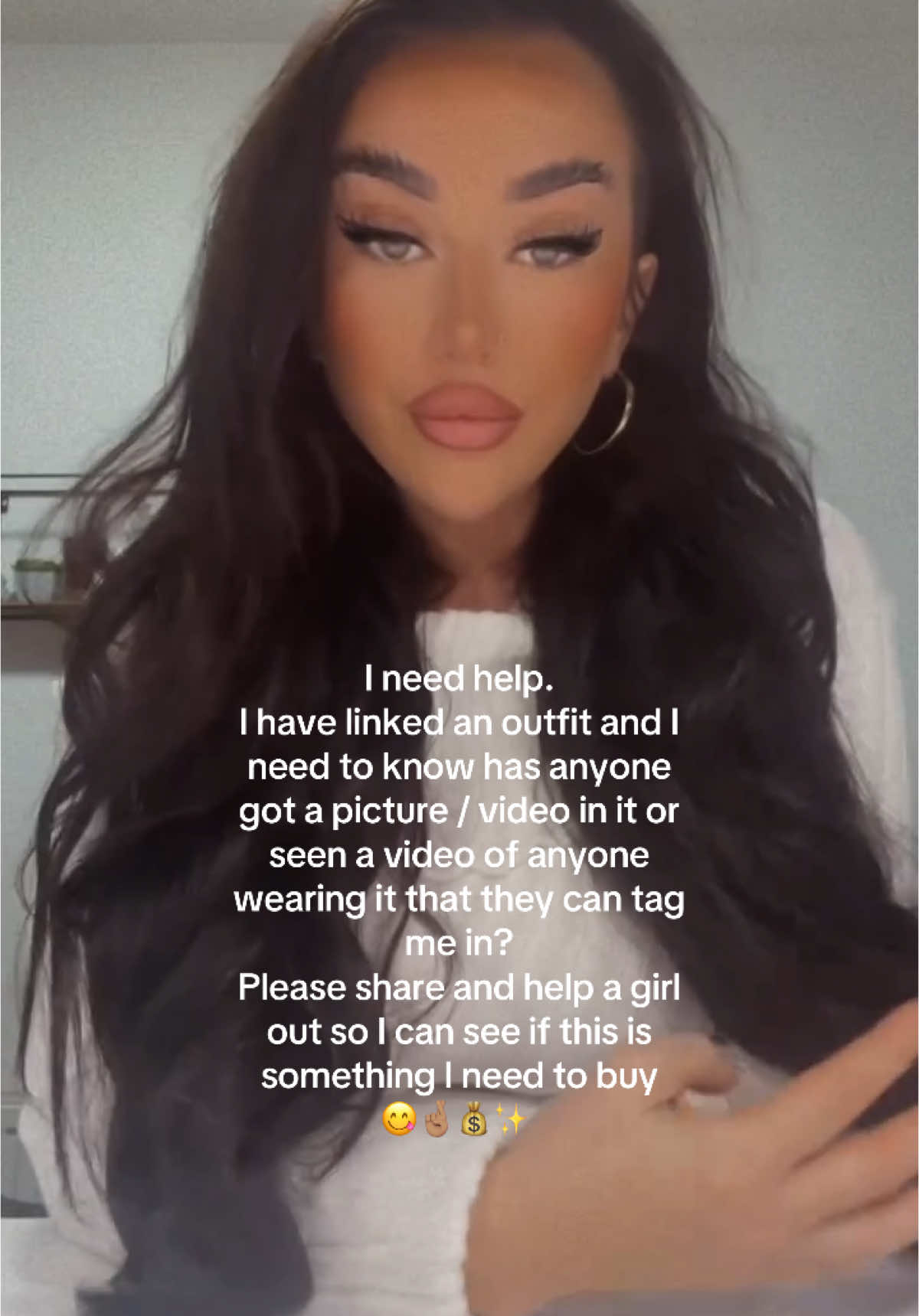 @lloydhelena