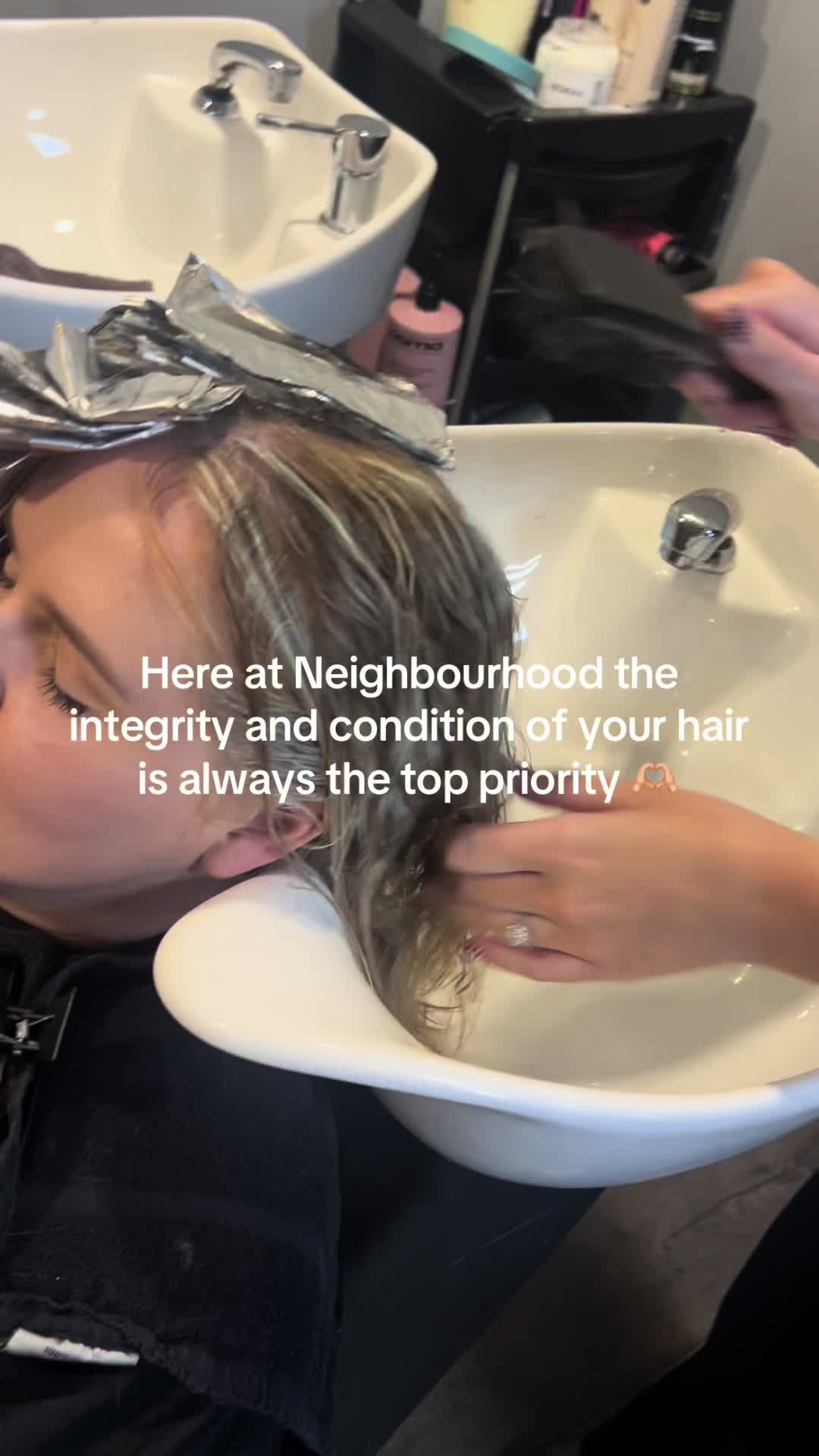 @Neighbourhood💇♀️