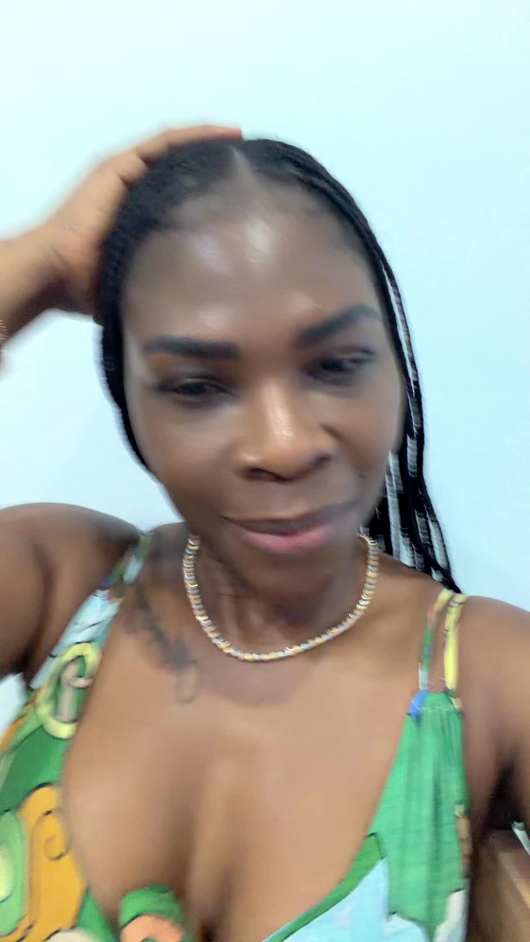 @Officialslimlilly