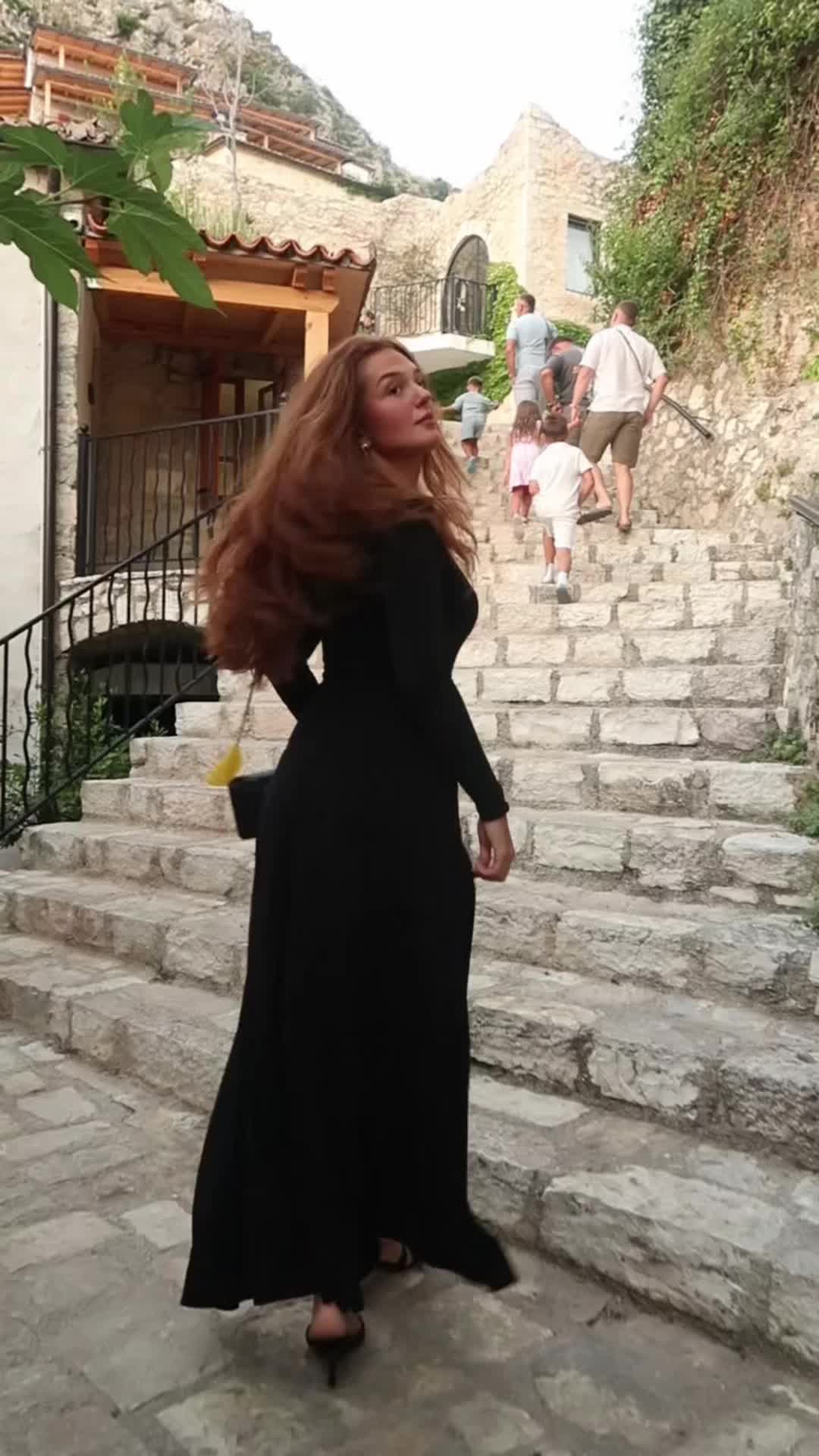 @ElenaZefi