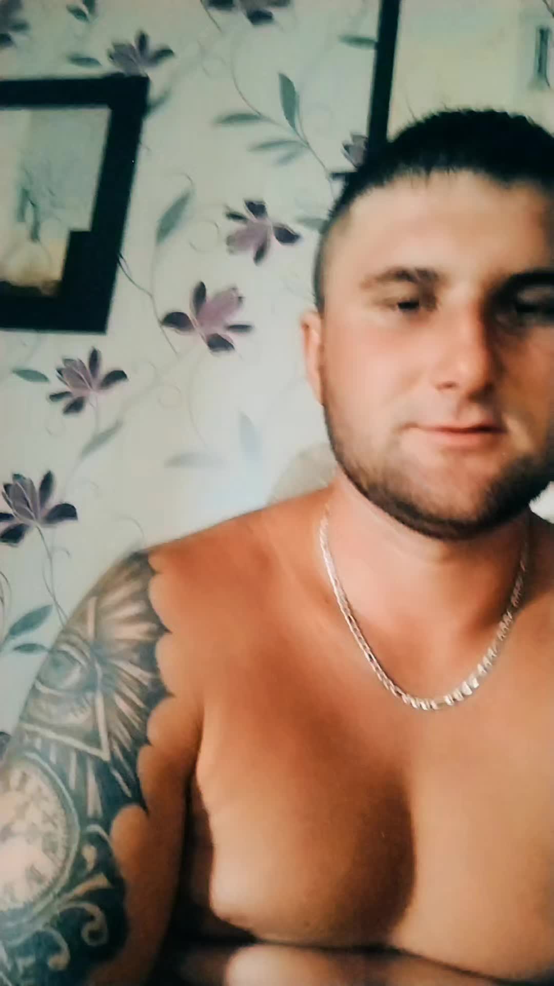 @Cătălin
