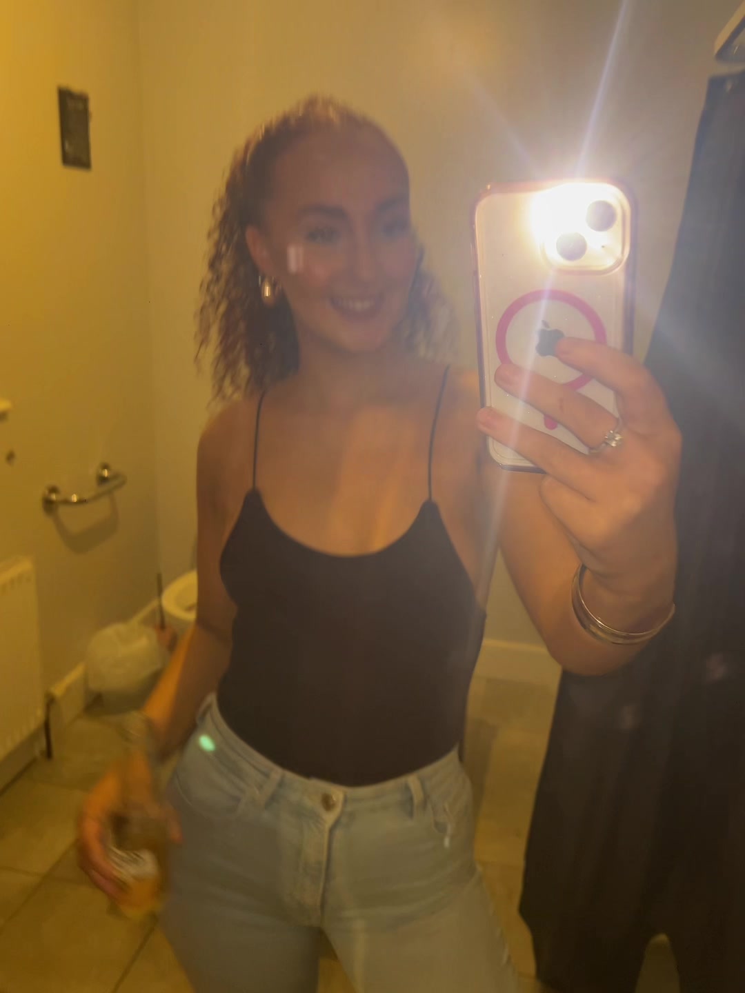 @&Aacute;ine
