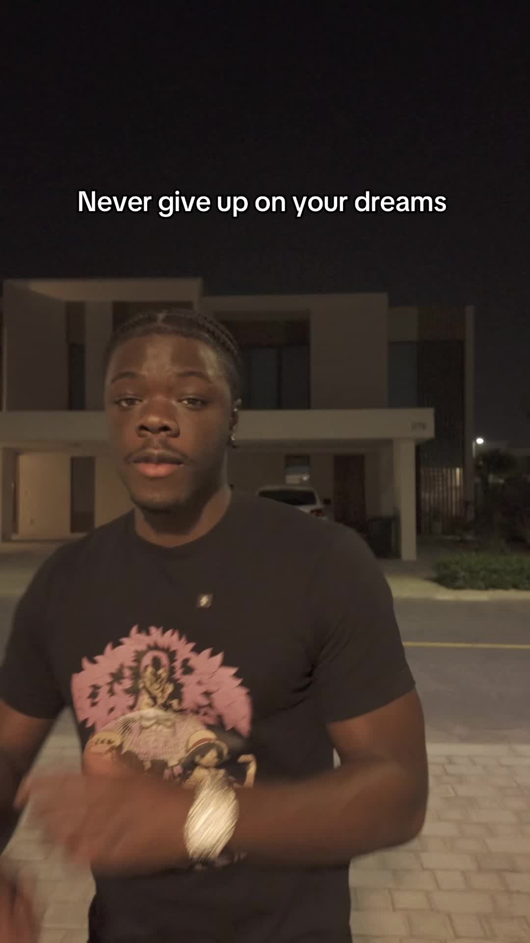 @Nsix