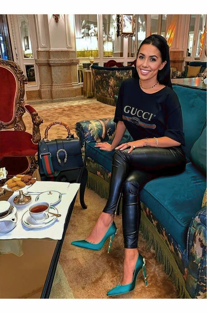 @Tiffany Fox official