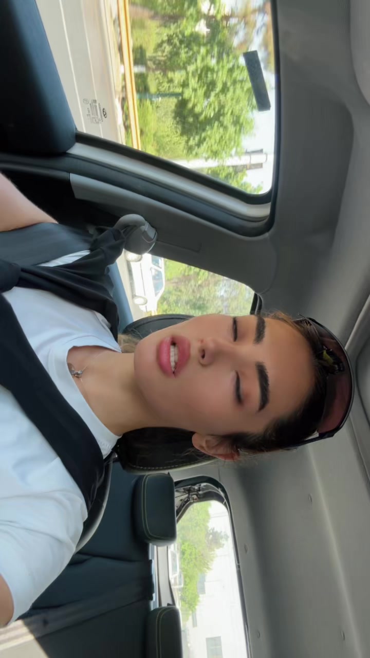@atenaahmadi