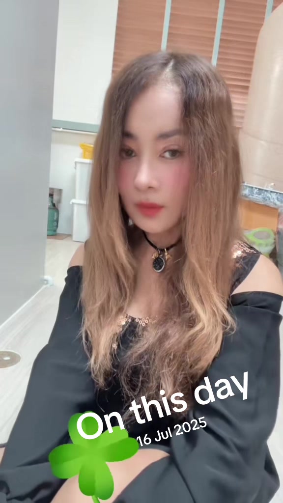 @Natalie🇹🇭🇬🇧
