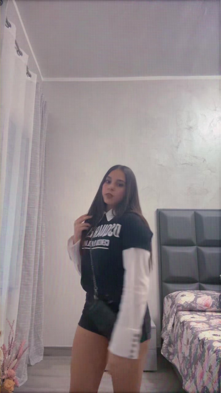 @𝓡