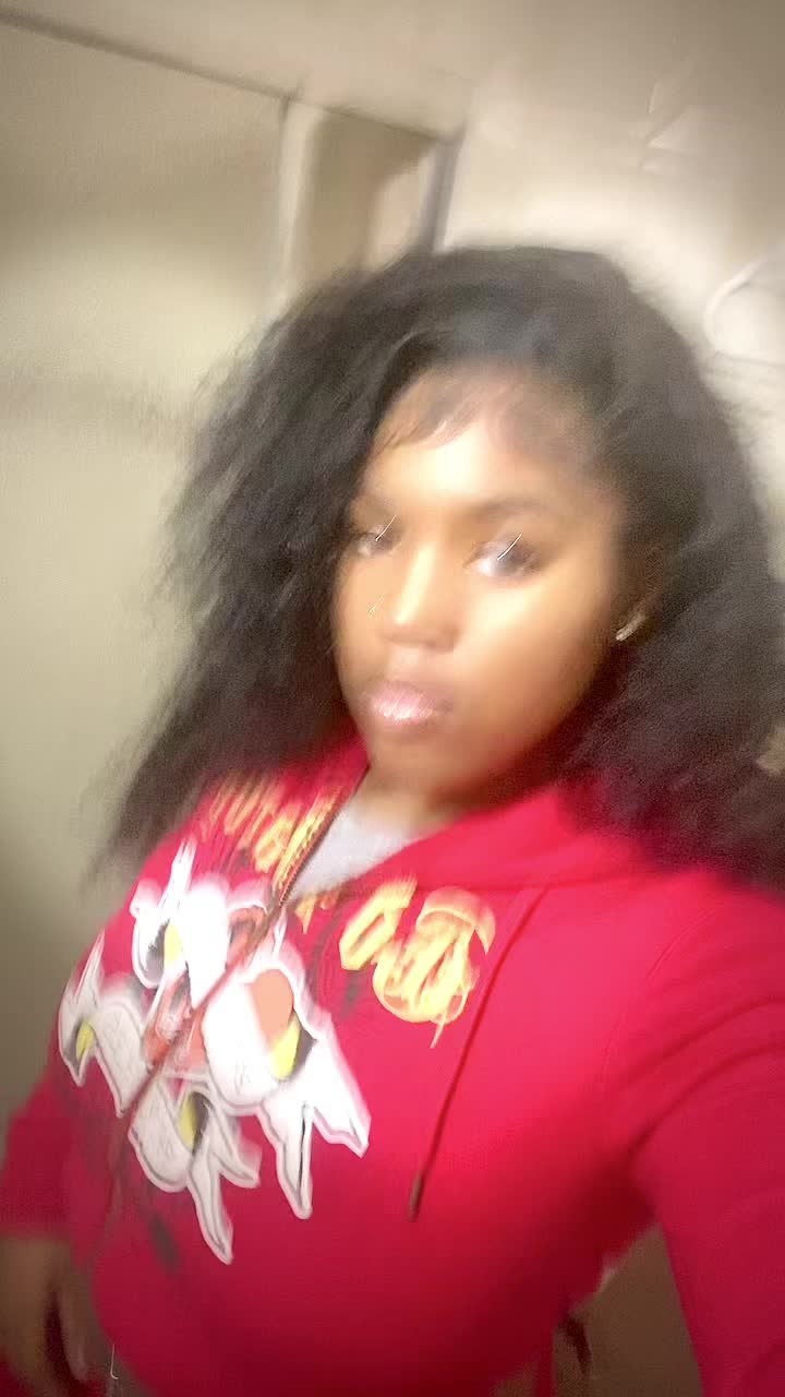 @Naydadoll_