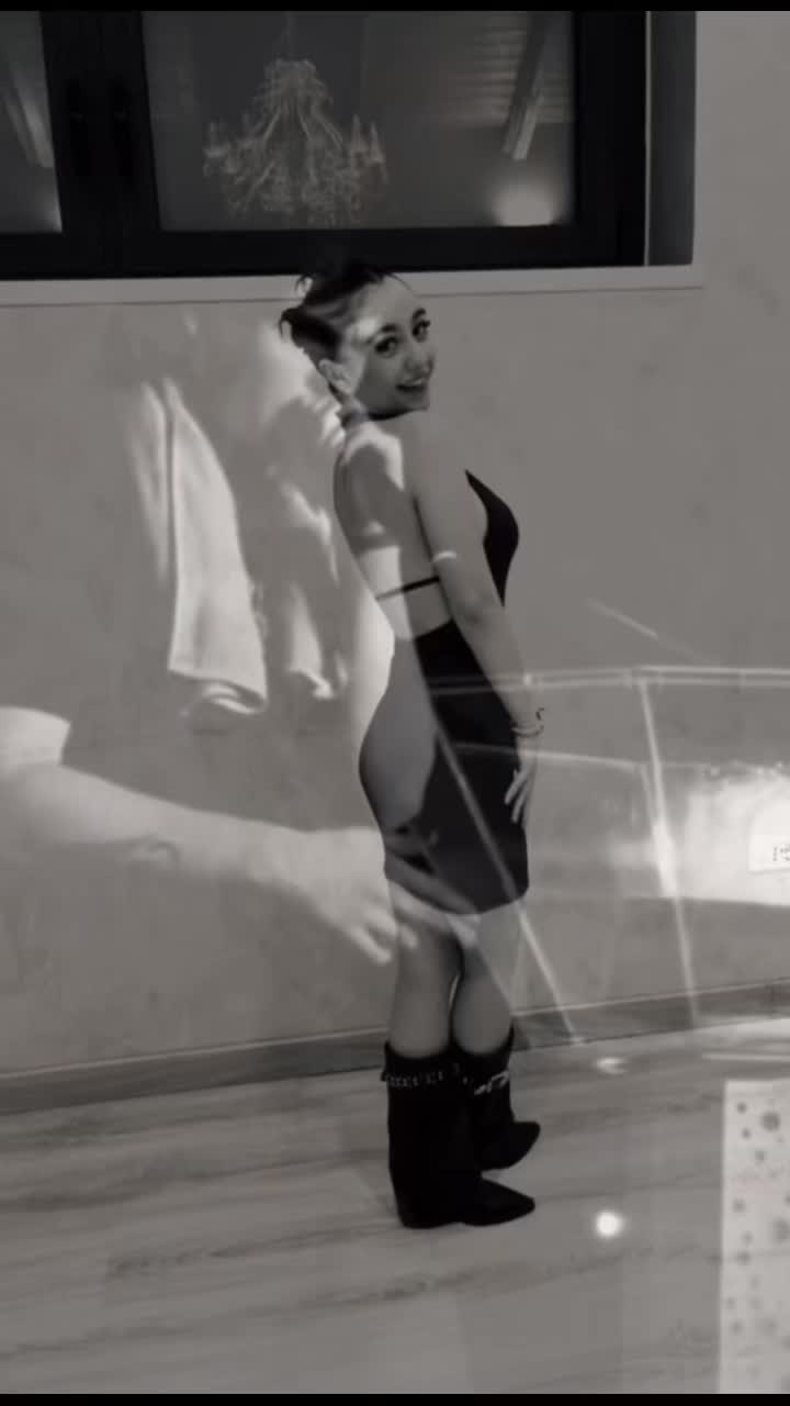 @𝒮𝑜𝒻𝒾𝒶💋