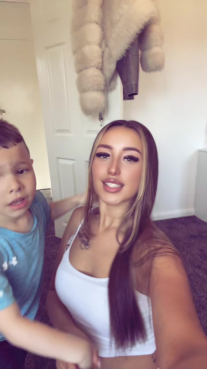 @Demi-Leigh💋