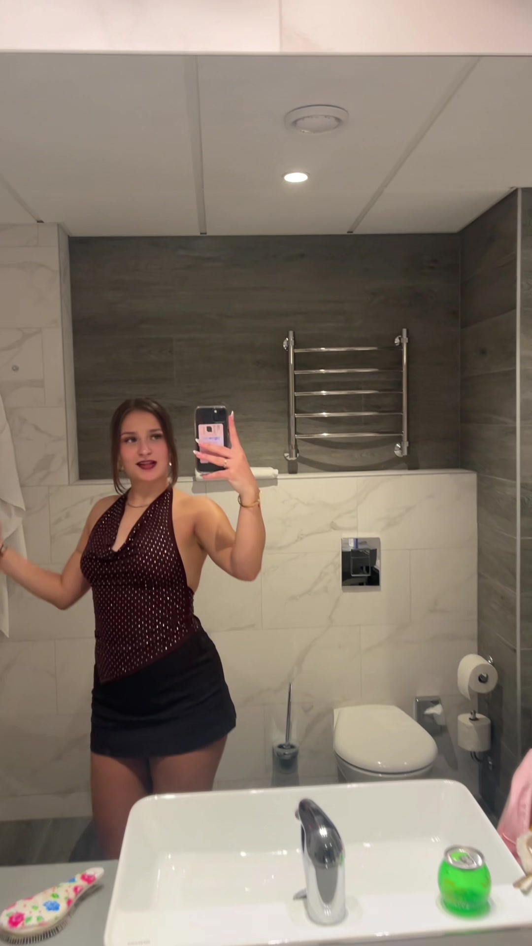 @Sagajuuliaa