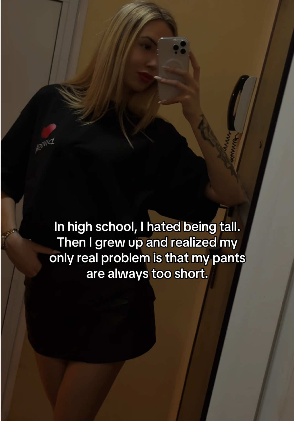 @𝑀𝒪𝒩𝐼𝒦𝒜