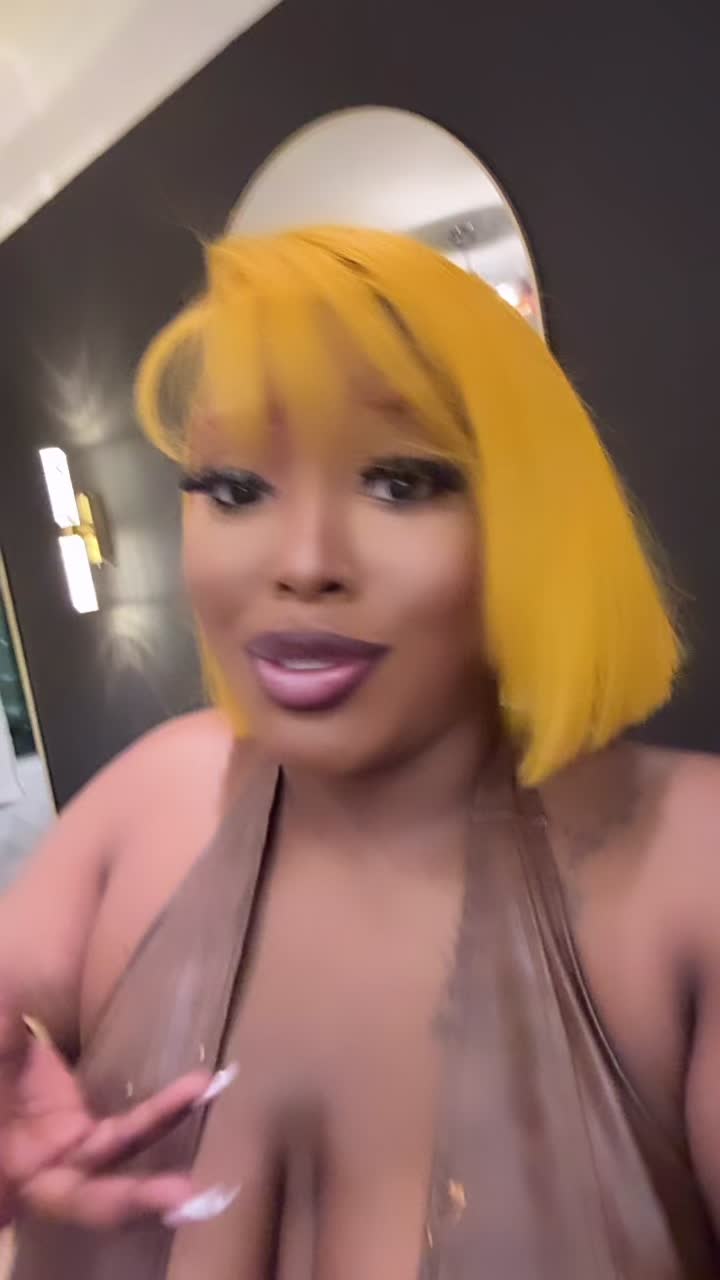 @Tatithastylist