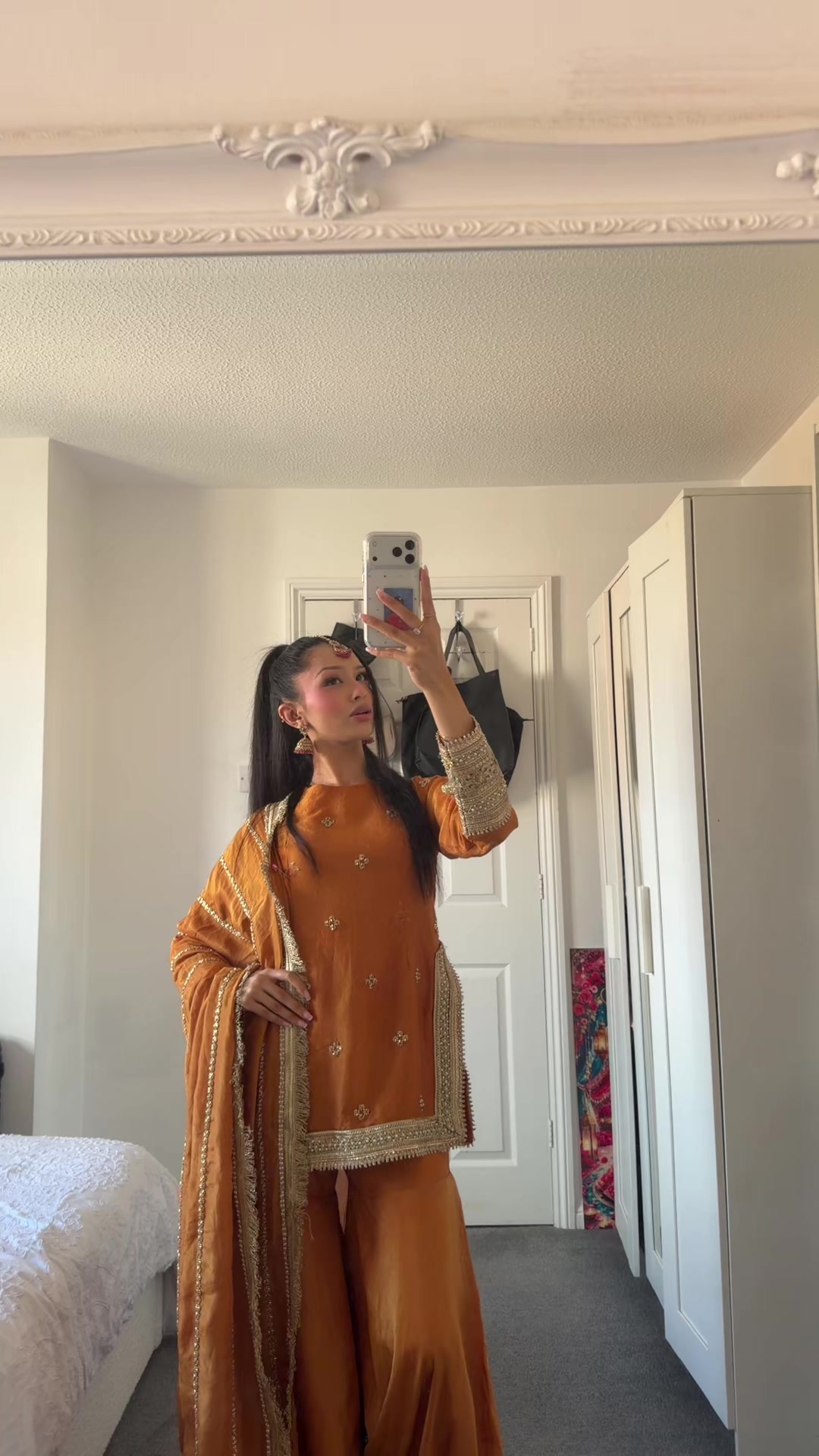 @Kamilla🇧🇩